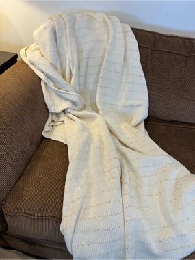 Magaschoni Cream Knit Throw with Mini Gold Sequins